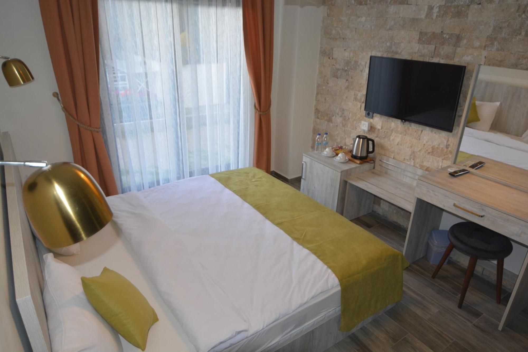 Talles Comfort Boutique Hotel - Alacati - Adult Only Ngoại thất bức ảnh