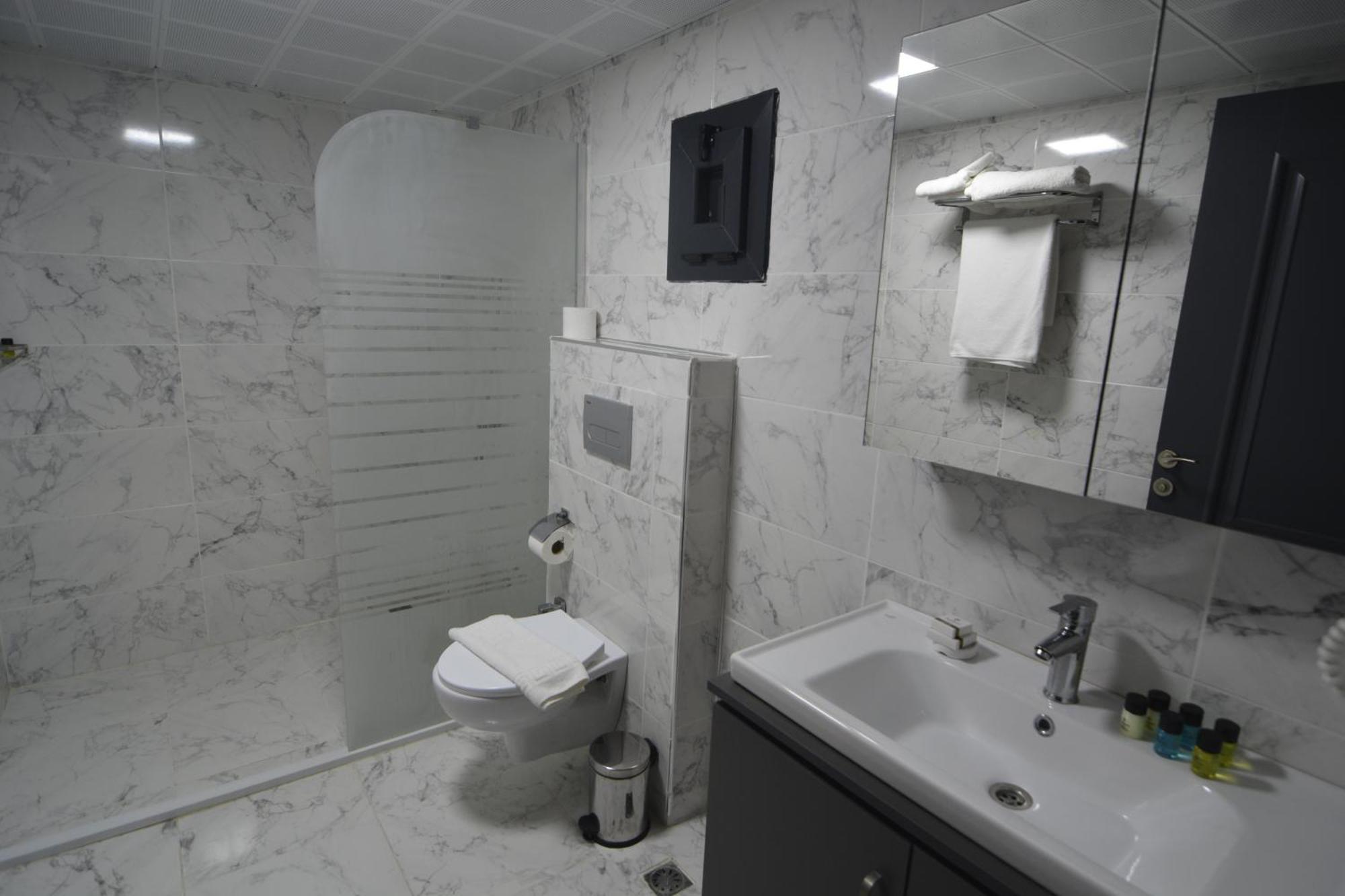 Talles Comfort Boutique Hotel - Alacati - Adult Only Ngoại thất bức ảnh
