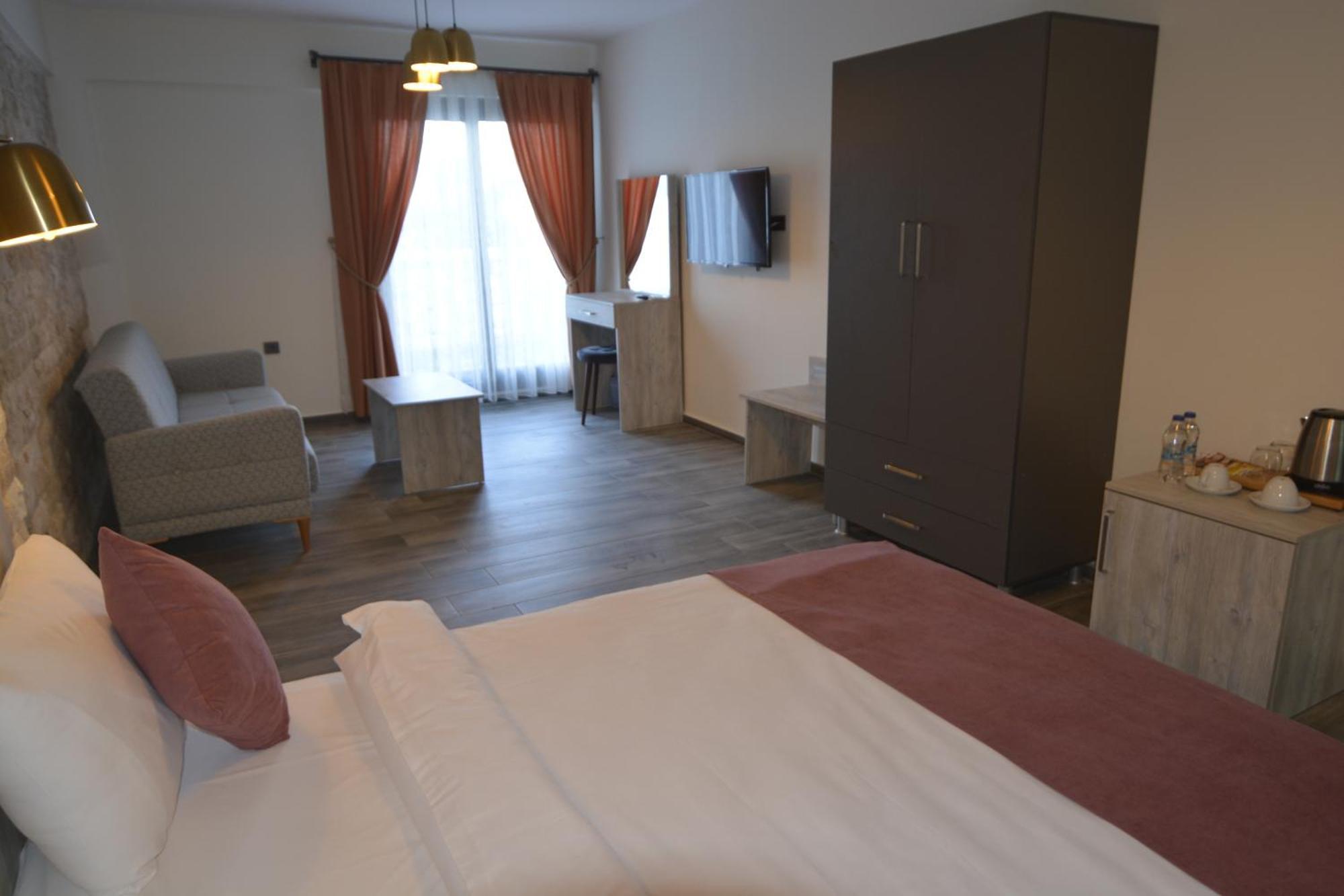 Talles Comfort Boutique Hotel - Alacati - Adult Only Ngoại thất bức ảnh