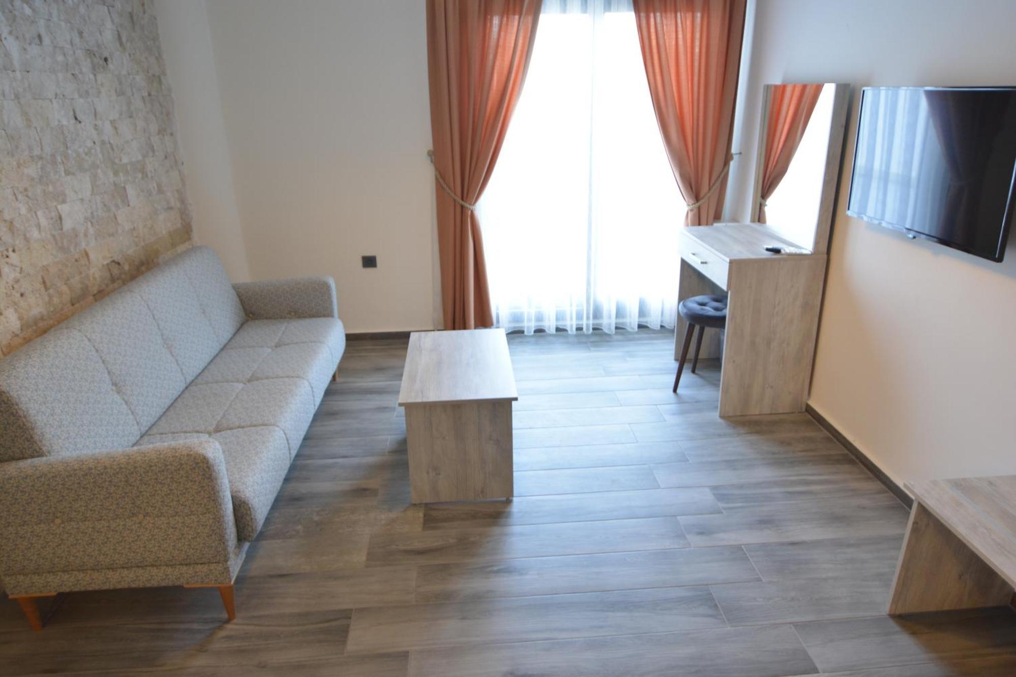 Talles Comfort Boutique Hotel - Alacati - Adult Only Ngoại thất bức ảnh
